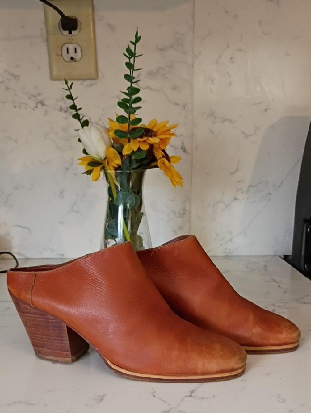 RACHEL COMEY Women's  Leather Mule Heels - Classic Slip-On Style